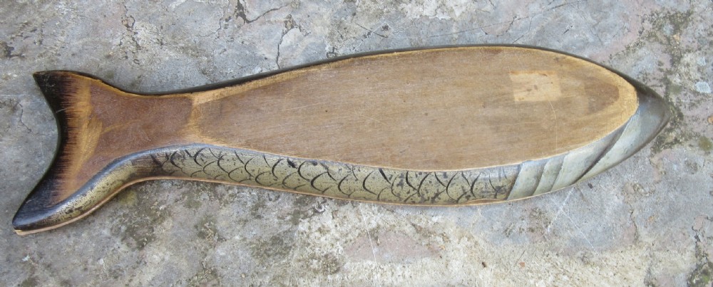 PAINTED WOODEN FISH BOX c1910 View II