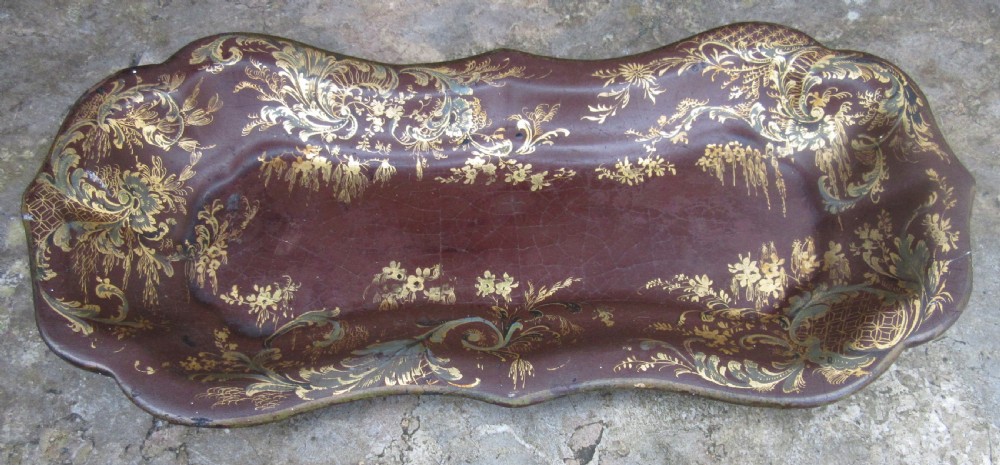 SMALL REGENCY RED PAPIER MACHE TRAY  View III
