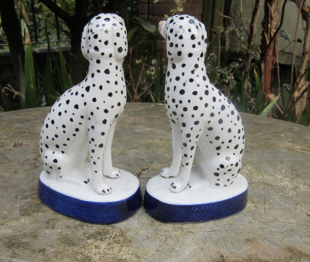 SUPER PAIR OF VICTORIAN STAFFORDSHIRE DALMATIANS c1860 View IV