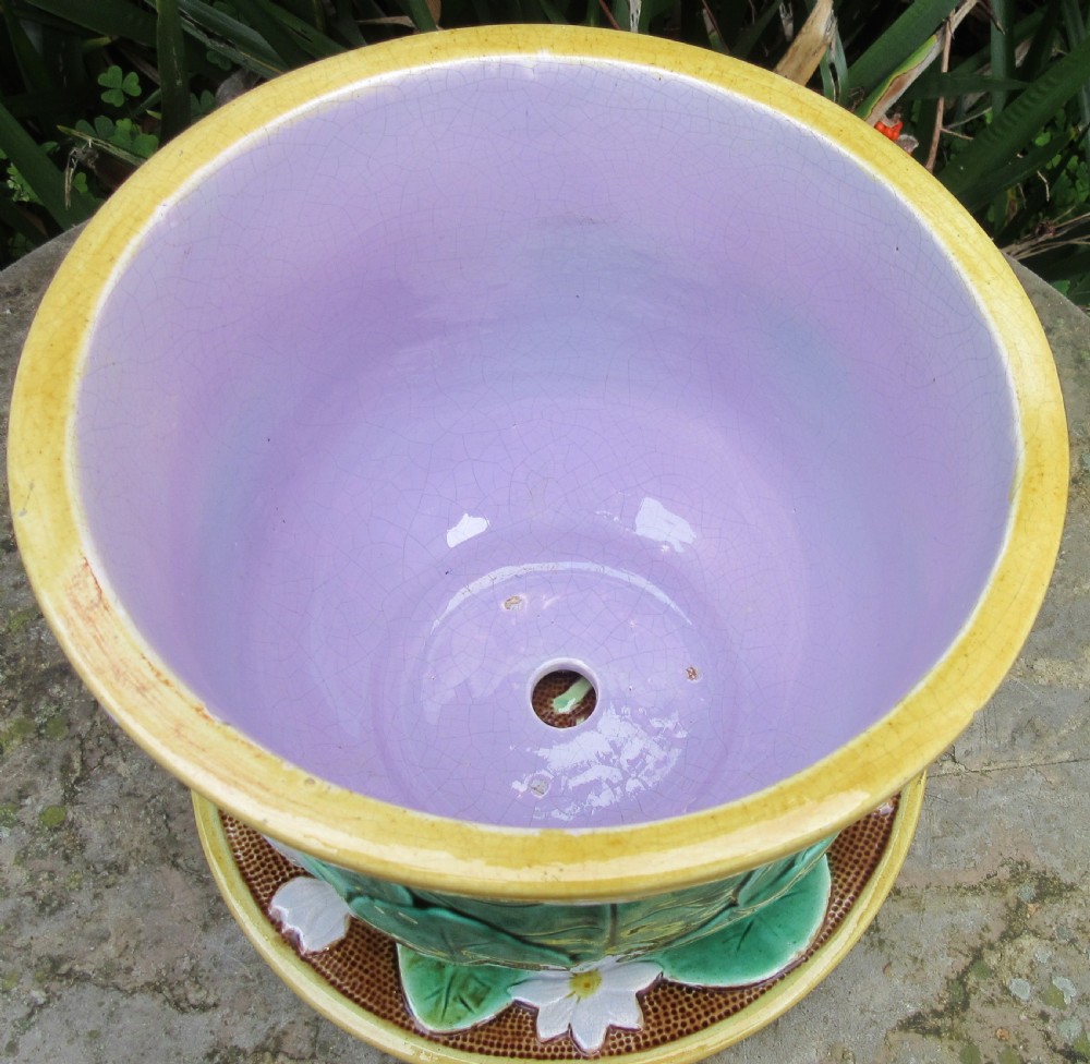 FINE VICTORIAN MAJOLICA WATER LILY JARDINIERE AND STAND View III