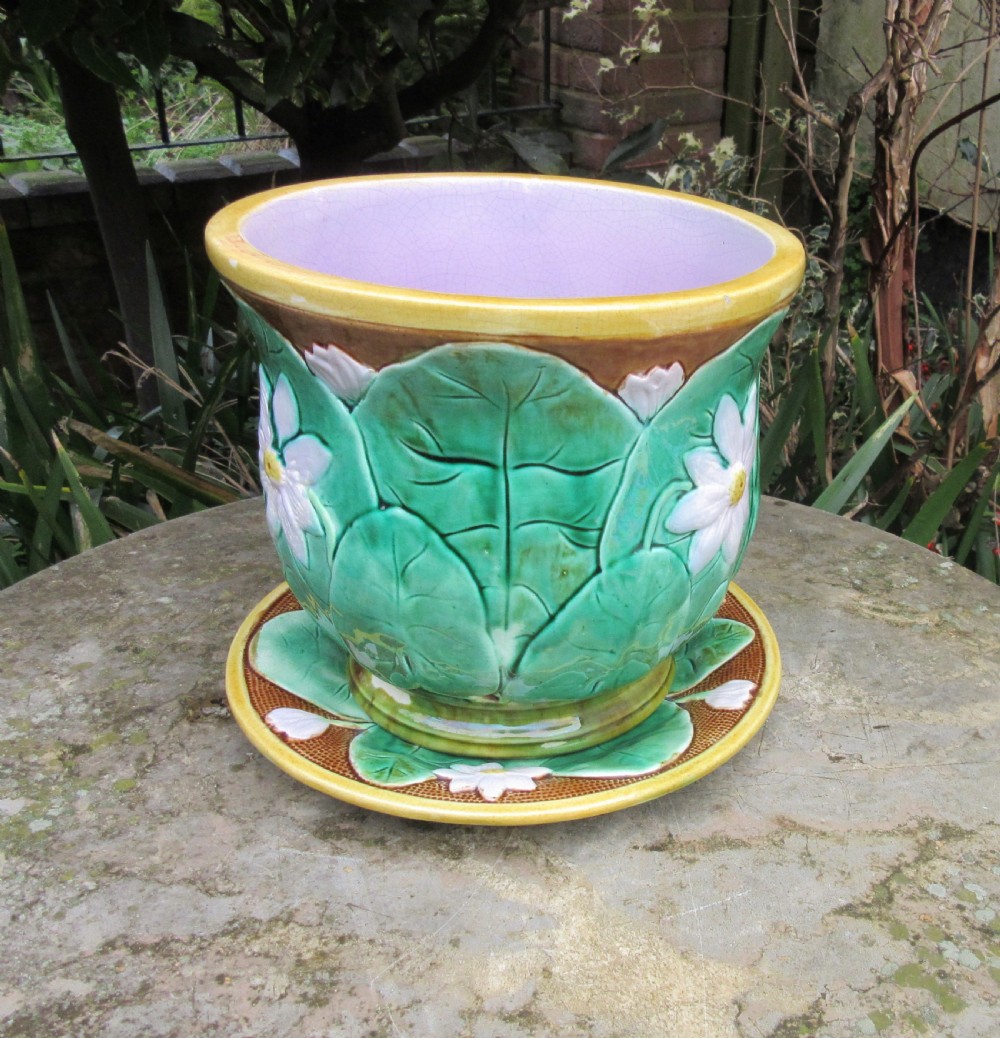 FINE VICTORIAN MAJOLICA WATER LILY JARDINIERE AND STAND View VI