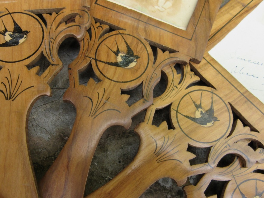 ANTIQUE SORRENTO WARE FAN PHOTO FRAME View IV