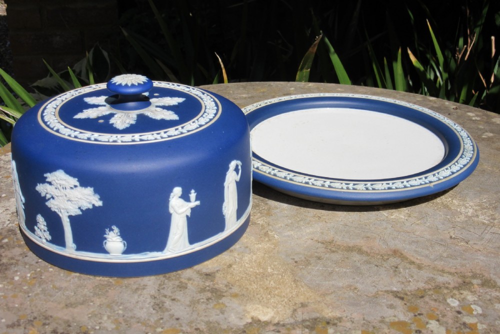 ANTIQUE WEDGWOOD JASPER WARE CHEESE DOME View IV