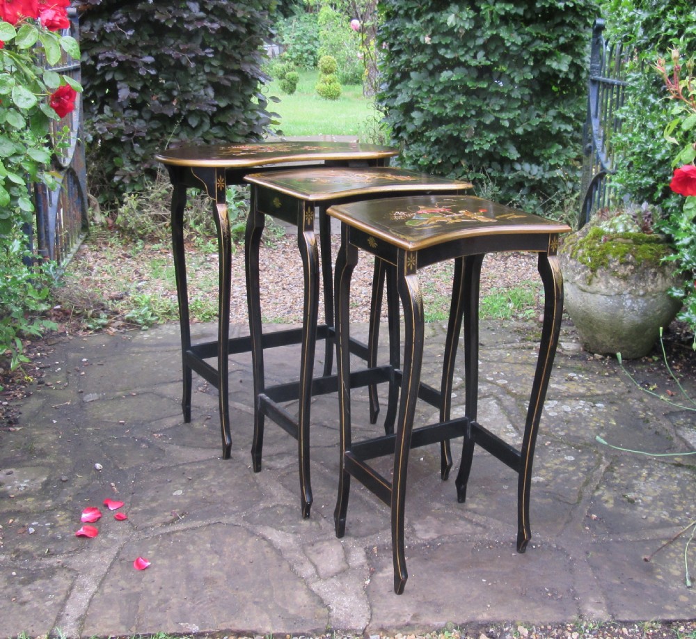 FINE NEST OF THREE LACQUERED TABLES c1910 View IX