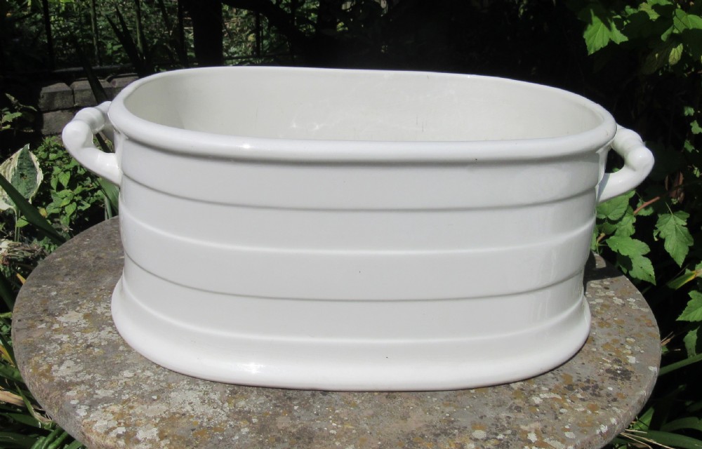 BISHOP & sTONIER STAFFORDSHIRE POTTERY FOOT BATH