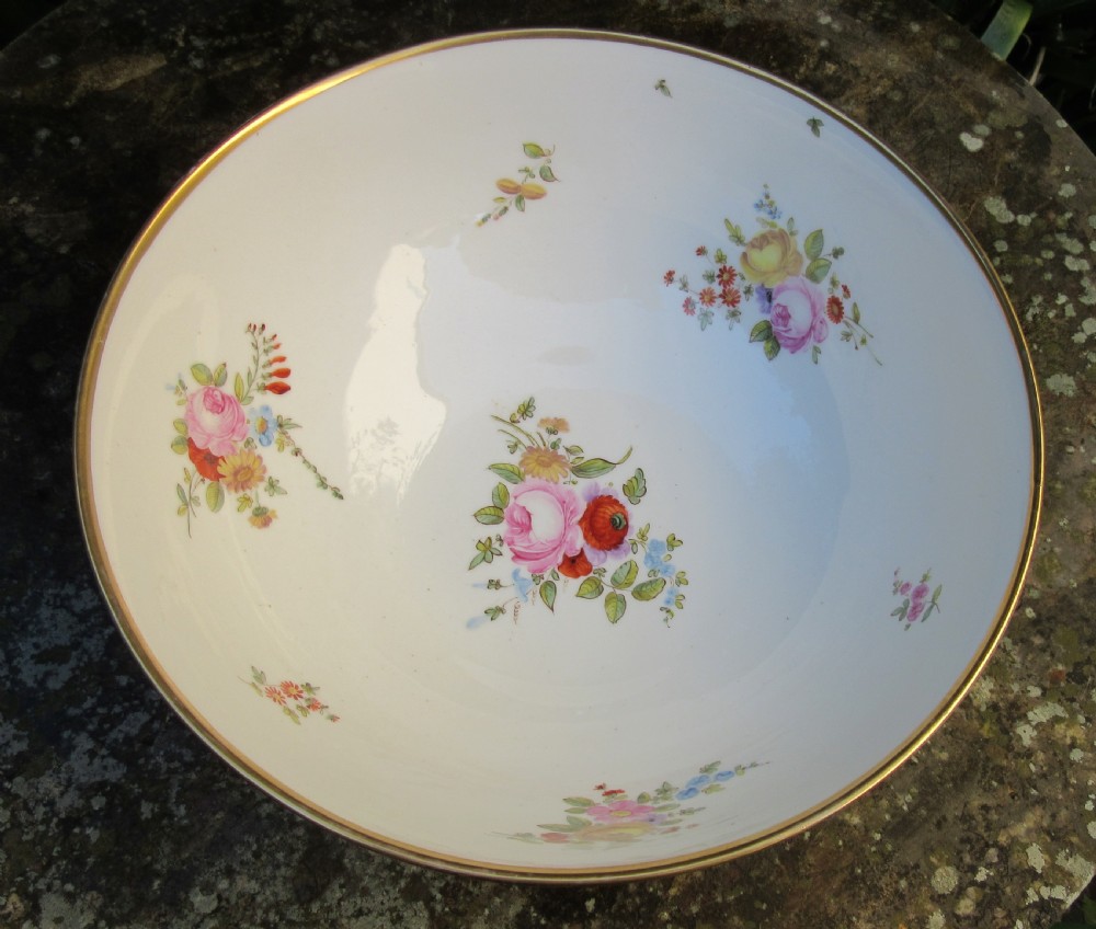 DECORATIVE PORCELAIN BOWL c1880 View II