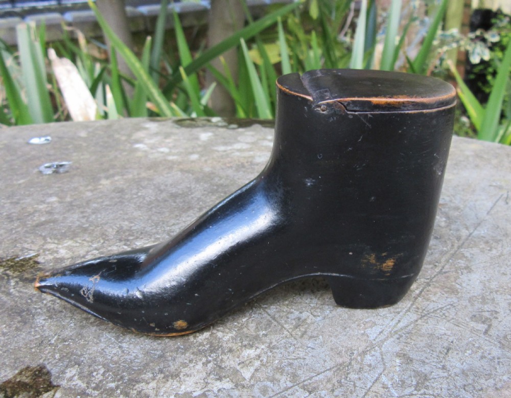 ANTIQUE TREEN EBONISED SNUFF SHOE