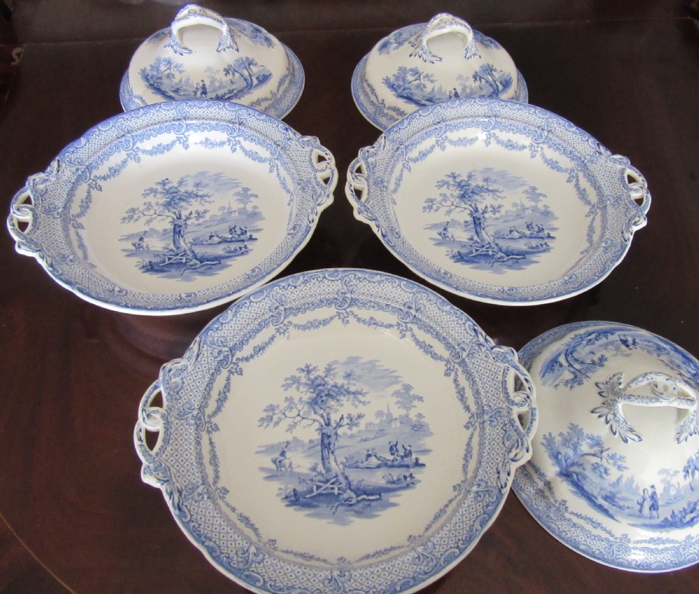 LARGE RIDGWAY HUMPHREY'S CLOCK BLUE & WHITE DINNER SERVICE c1840 View II