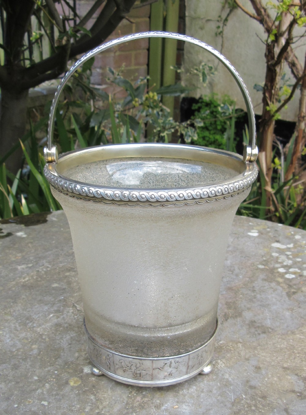 ELKINGTON & Co SILVER PLATED GLASS ICE BUCKET c1880