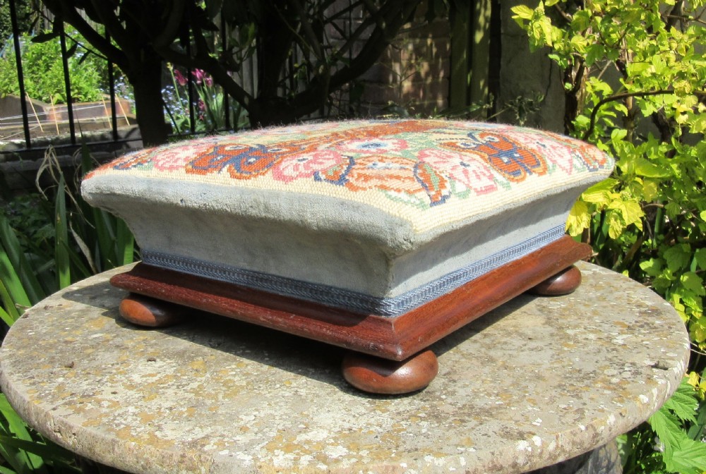 ANTIQUE MAHOGANY FOOT STOOL FOOTSTOOL c1840