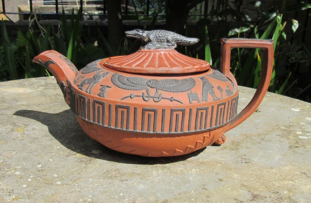 WEDGWOOD ROSSO ANTICO EGYPTIAN MOTIF TEAPOT c1810