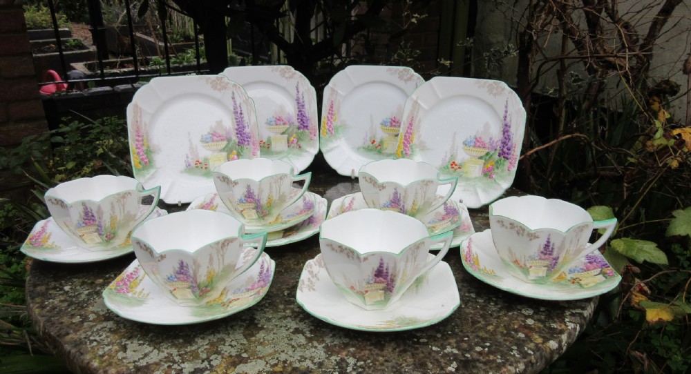 SHELLEY QUEEN ANNE GARDEN URN 11617 TEA SET c1930