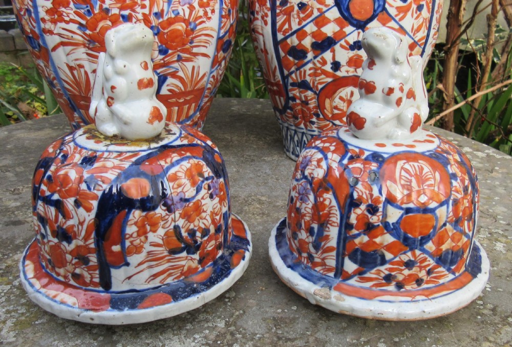 PAIR OF JAPANESE IMARI VASES & COVERS c1880 View II