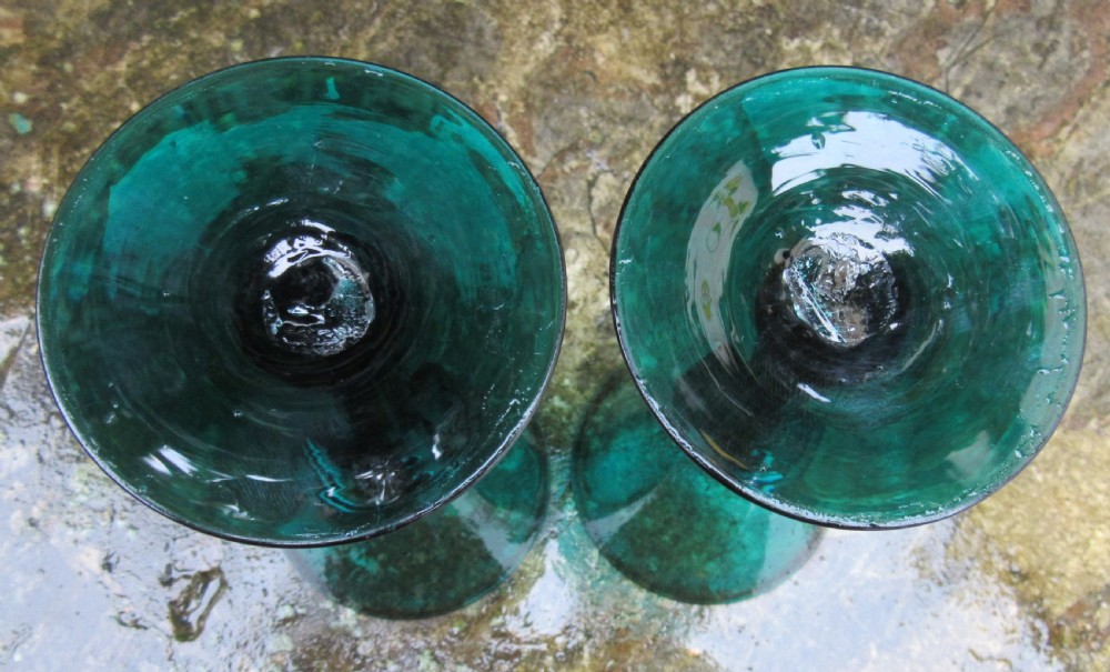 PAIR OF GEORGIAN BRISTOL GREEN GLASSES View III