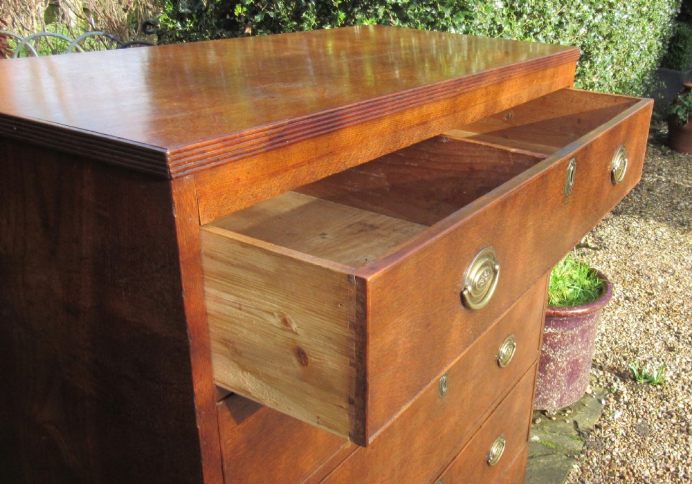 GEORGIAN COUNTRY OAK CHEST OF DRAWERS c1830 View III