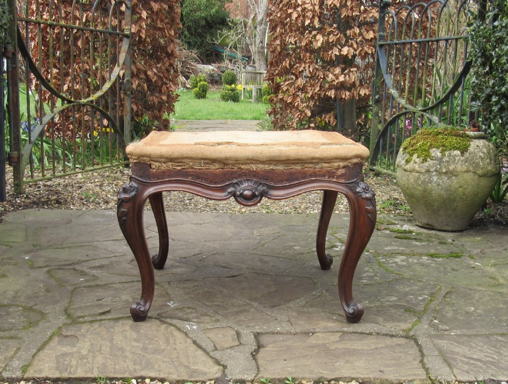 FINE VICTORIAN ROSEWOOD CABRIOLE LEG STOOL  View II