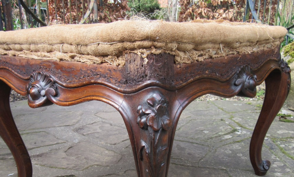 FINE VICTORIAN ROSEWOOD CABRIOLE LEG STOOL  View IV