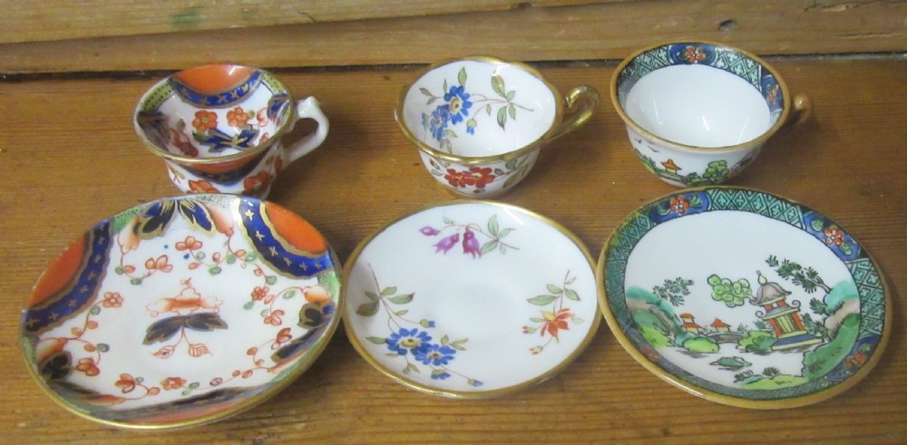 COLLECTION ANTIQUE MINIATURE CUPS & SAUCERS 1840-1930 View VI