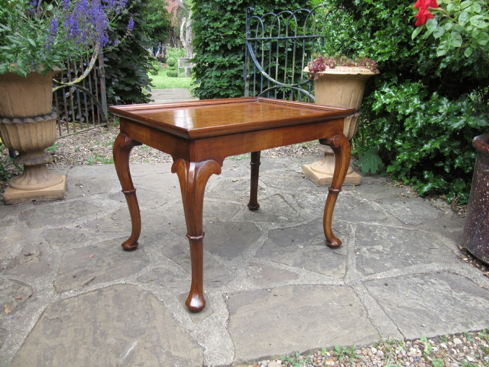 FINE QUEEN ANNE STYLE WALNUT COFFEE TABLE c1910 View V