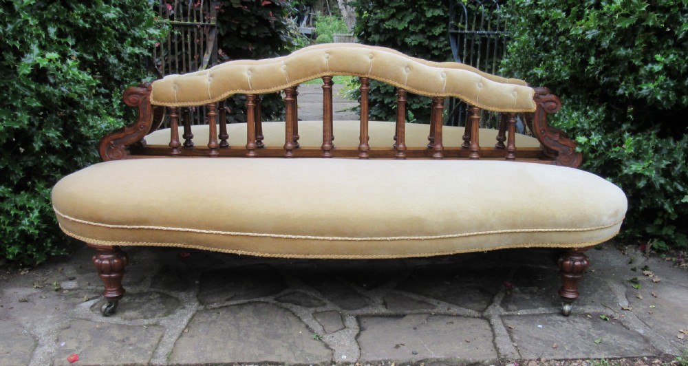 PAIR ENGLISH WALNUT SOFAS WINDOW SEATS c1870 View IX