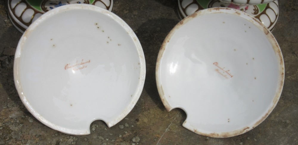 FINE PAIR CHAMBERLAINS WORCESTER PORCELAIN SAUCE TUREENS & COVERS View II