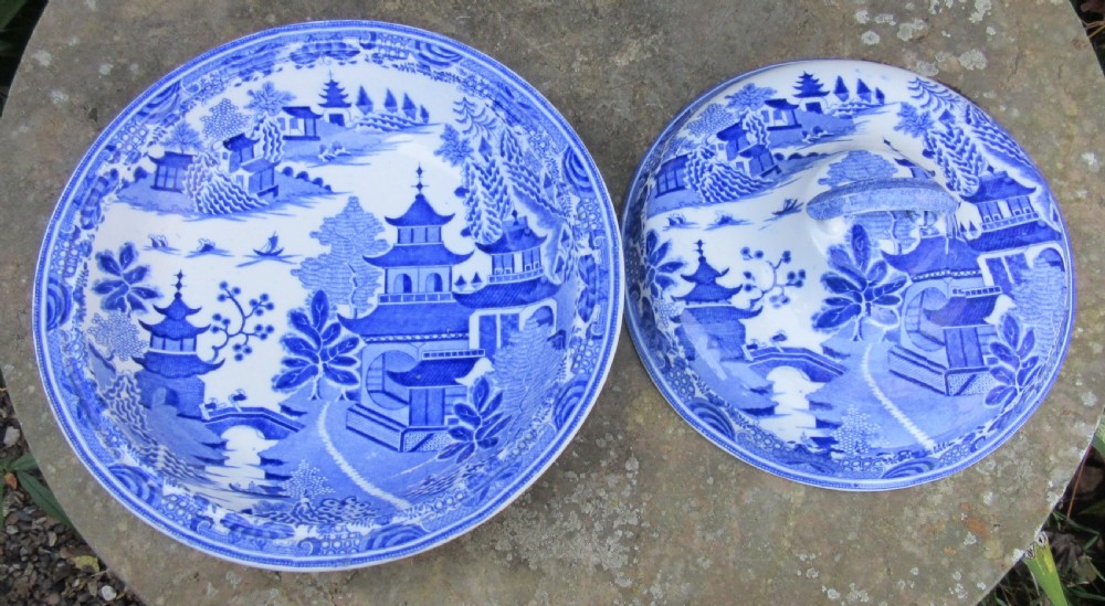 An antique early Victorian Copeland and Garrett blue and white transferware ceramic tureen with a domed lid and landscape pattern. View III