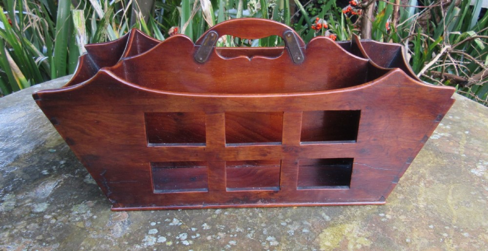 GEORGIAN YEW TREE LETTER BASKET c1820 View VII
