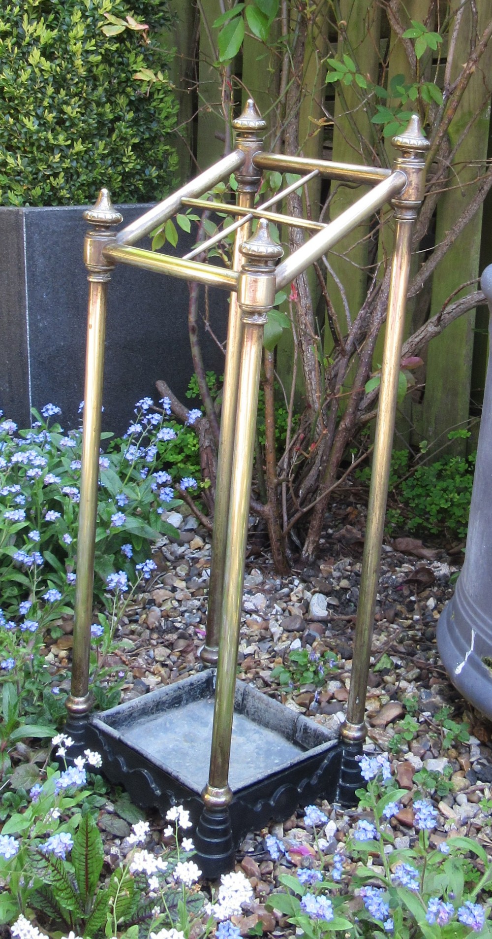 UNUSUAL BRASS STICK STAND UMBRELLA STAND c1900