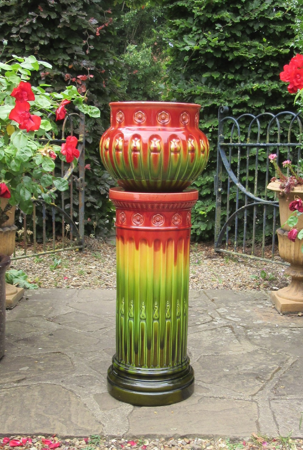 GOOD VICTORIAN BRETBY JARDINIERE & STAND c1900