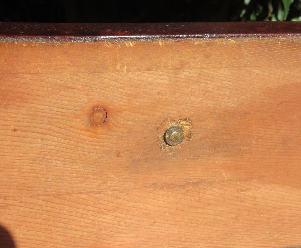 SMALL GEORGE III MAHOGANY SERPENTINE CHEST OF DRAWERS View XII