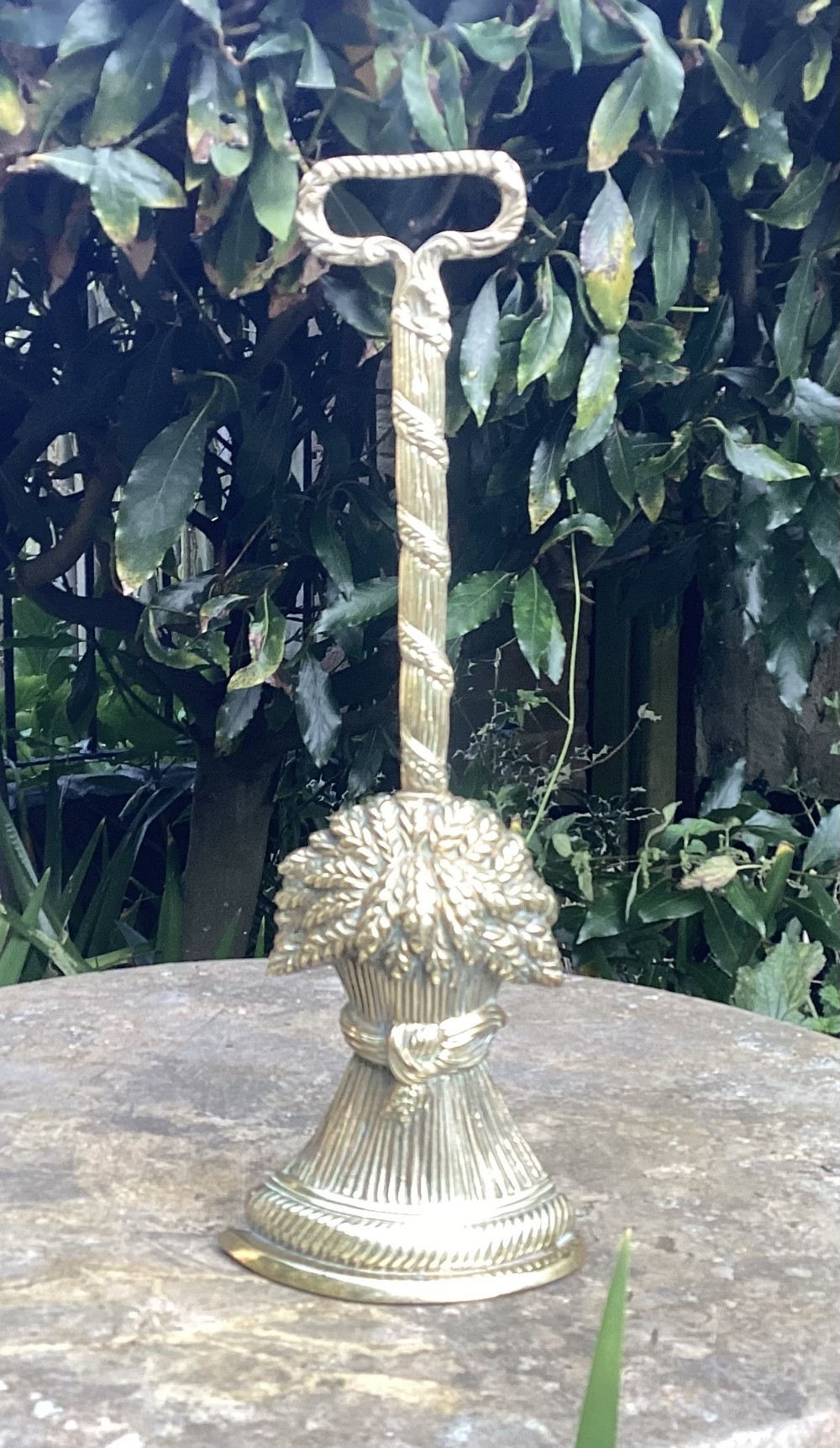 REGENCY BRASS WHEATSHEAF DOORSTOP DOOR STOP