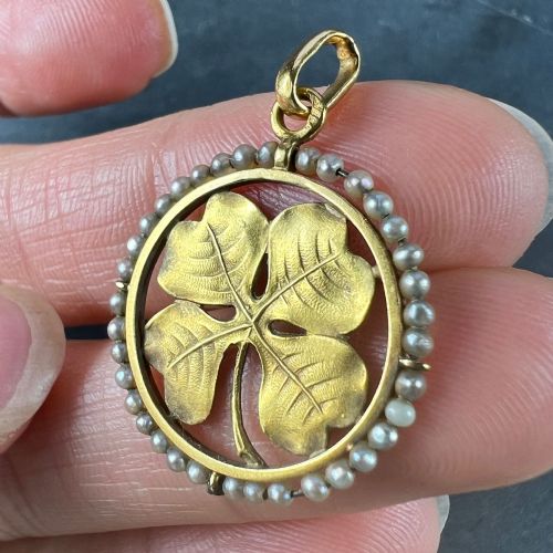 FRENCH LUCKY SHAMROCK FOUR LEAF CLOVER 18K YELLOW GOLD PEARL CHARM PENDANT - ADDITIONAL PHOTO 6