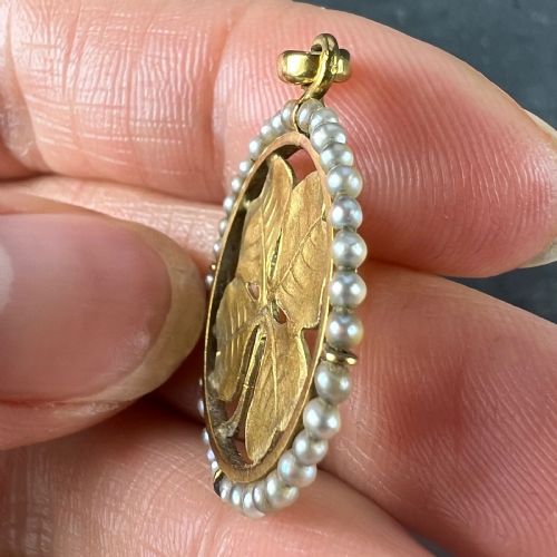 FRENCH LUCKY SHAMROCK FOUR LEAF CLOVER 18K YELLOW GOLD PEARL CHARM PENDANT - ADDITIONAL PHOTO 7