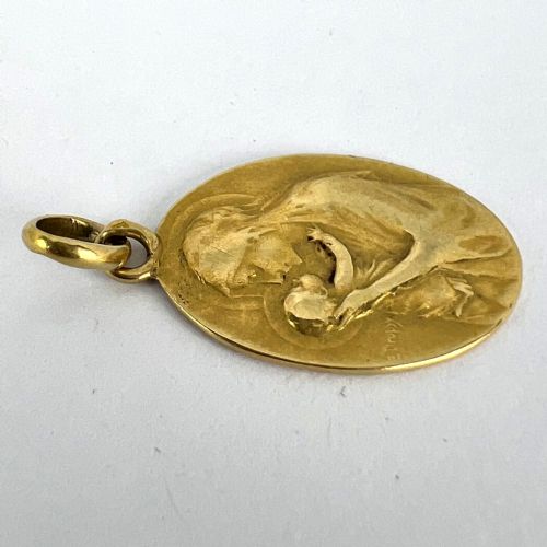 FRENCH DROPSY MADONNA AND CHILD 18K YELLOW GOLD CHARM PENDANT - ADDITIONAL PHOTO 11