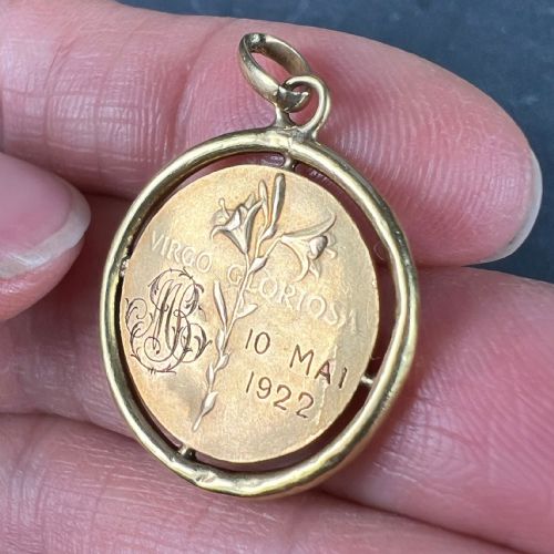 FRENCH DROPSY VIRGIN MARY VIRGO GLORIOSA 18K YELLOW GOLD MEDAL PENDANT - ADDITIONAL PHOTO 8