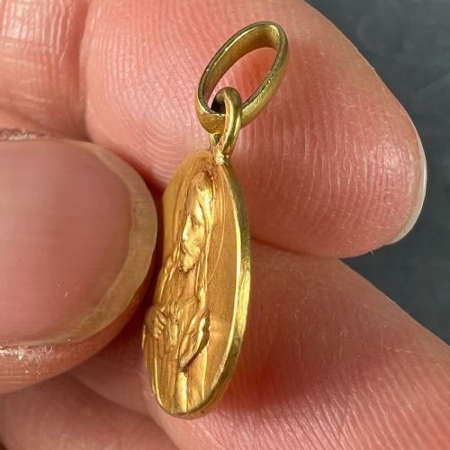 FRENCH DROPSY SACRED HEART MADONNA AND CHILD 18K YELLOW GOLD MEDAL PENDANT - ADDITIONAL PHOTO 7