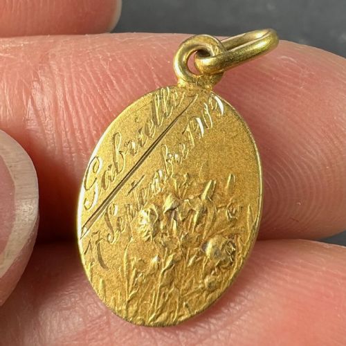 FRENCH VERN MADONNA AND CHILD 18K YELLOW GOLD CHARM PENDANT - ADDITIONAL PHOTO 6