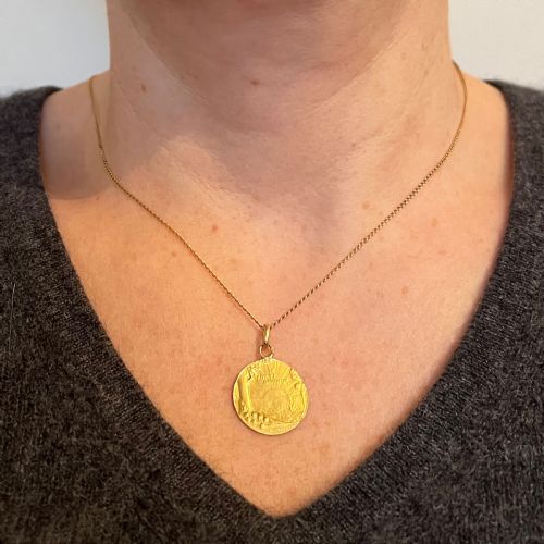 FRENCH BONHEUR GOOD LUCK 18K YELLOW GOLD LUCKY CHARM MEDAL PENDANT - ADDITIONAL PHOTO 2