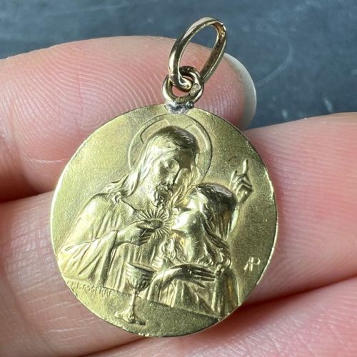 FRENCH LASSERRE JESUS CHRIST COMMUNION 18K YELLOW GOLD MEDAL CHARM PENDANT - ADDITIONAL PHOTO 4