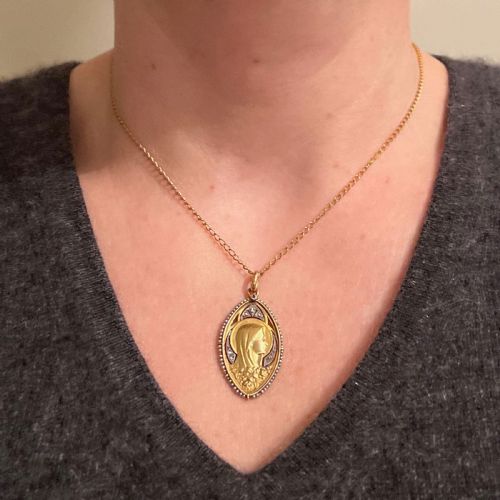 ANTIQUE VIRGIN MARY 18K YELLOW GOLD PEARL DIAMOND MEDAL PENDANT - ADDITIONAL PHOTO 2