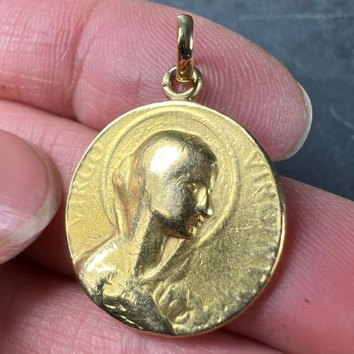 FRENCH 18K YELLOW GOLD VIRGIN MARY VIRGO VIRGINUM MEDAL PENDANT - ADDITIONAL PHOTO 4