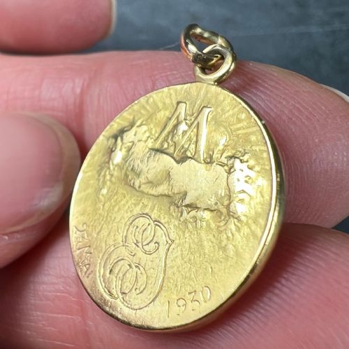 FRENCH 18K YELLOW GOLD VIRGIN MARY VIRGO VIRGINUM MEDAL PENDANT - ADDITIONAL PHOTO 6