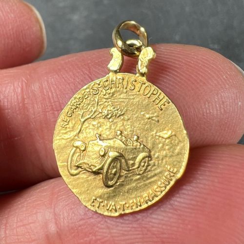 FRENCH ZODIAC SAINT CHRISTOPHER TRIUMPH OF SPEED 18K YELLOW GOLD CHARM PENDANT - ADDITIONAL PHOTO 7