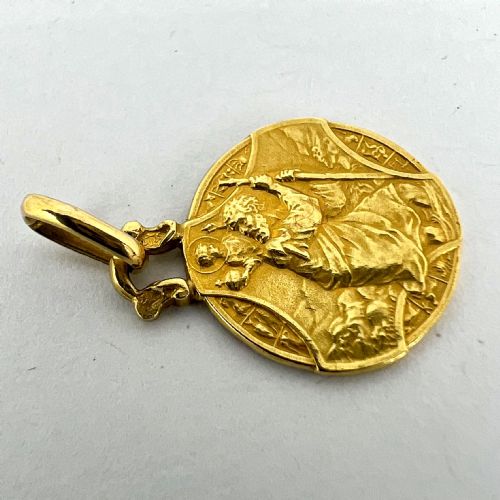FRENCH ZODIAC SAINT CHRISTOPHER TRIUMPH OF SPEED 18K YELLOW GOLD CHARM PENDANT - ADDITIONAL PHOTO 13