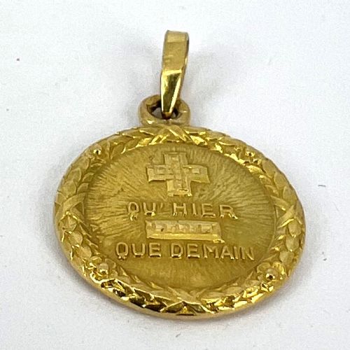 AUGIS FRENCH PLUS QUHIER MORE THAN YESTERDAY 18K YELLOW GOLD LOVE MEDAL PENDANT - ADDITIONAL PHOTO 12