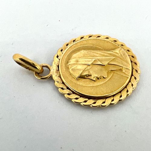 FRENCH VIRGIN MARY 18K YELLOW GOLD MEDAL PENDANT - ADDITIONAL PHOTO 13