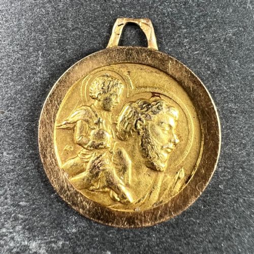 VINTAGE FRENCH ST CHRISTOPHER 18K YELLOW GOLD CHARM PENDANT - ADDITIONAL PHOTO 1