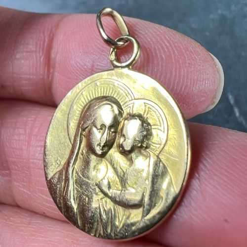 FRENCH MADONNA AND CHILD 18K YELLOW GOLD MEDAL PENDANT - ADDITIONAL PHOTO 5