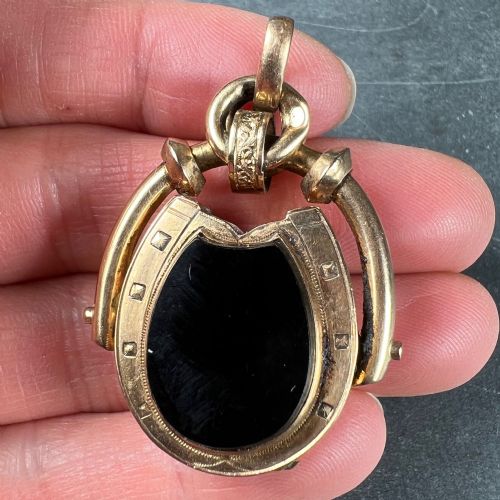 HORSESHOE ONYX HORSE CAMEO 18K ROSE GOLD PENDANT LOCKET - ADDITIONAL PHOTO 9