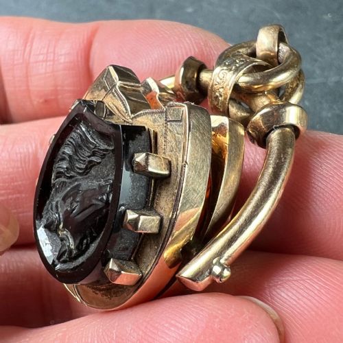 HORSESHOE ONYX HORSE CAMEO 18K ROSE GOLD PENDANT LOCKET - ADDITIONAL PHOTO 12